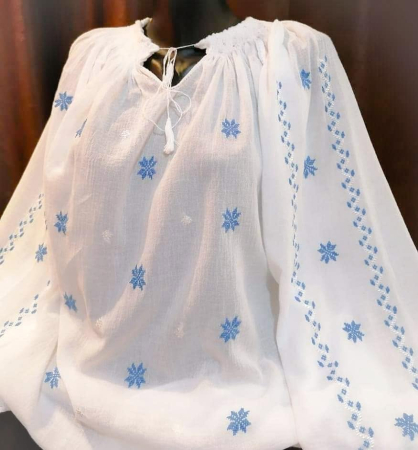 Ii traditionale - Ie traditionala cusuta manual cu bumbac