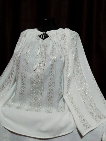 Modele in stoc - Ie traditionala cusuta manual cu matase