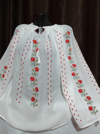 Ii traditionale cu maneca lunga - Ie traditionala cusuta manual pe panza topita