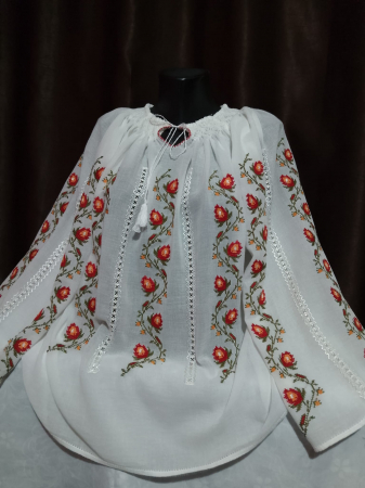 Ii traditionale cu maneca lunga - Ie traditionala cusuta manual pe panza topita