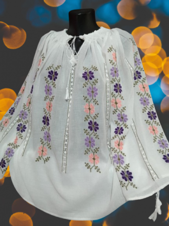 Ii traditionale cu maneca lunga - Ie traditionala cusuta manual pe panza topita