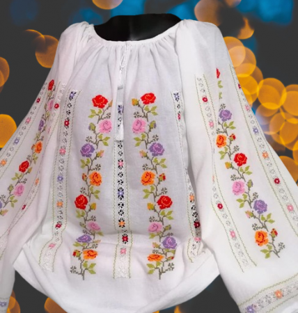 Ii traditionale cu maneca lunga - Ie traditionala cusuta manual pe panza topita