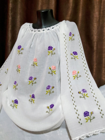 Ii traditionale cu maneca lunga - Ie traditionala cusuta manual pe panza topita