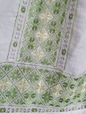 Tunica brodata manual cu matase pe panza topita premium(amestec in si bumbac) [4]