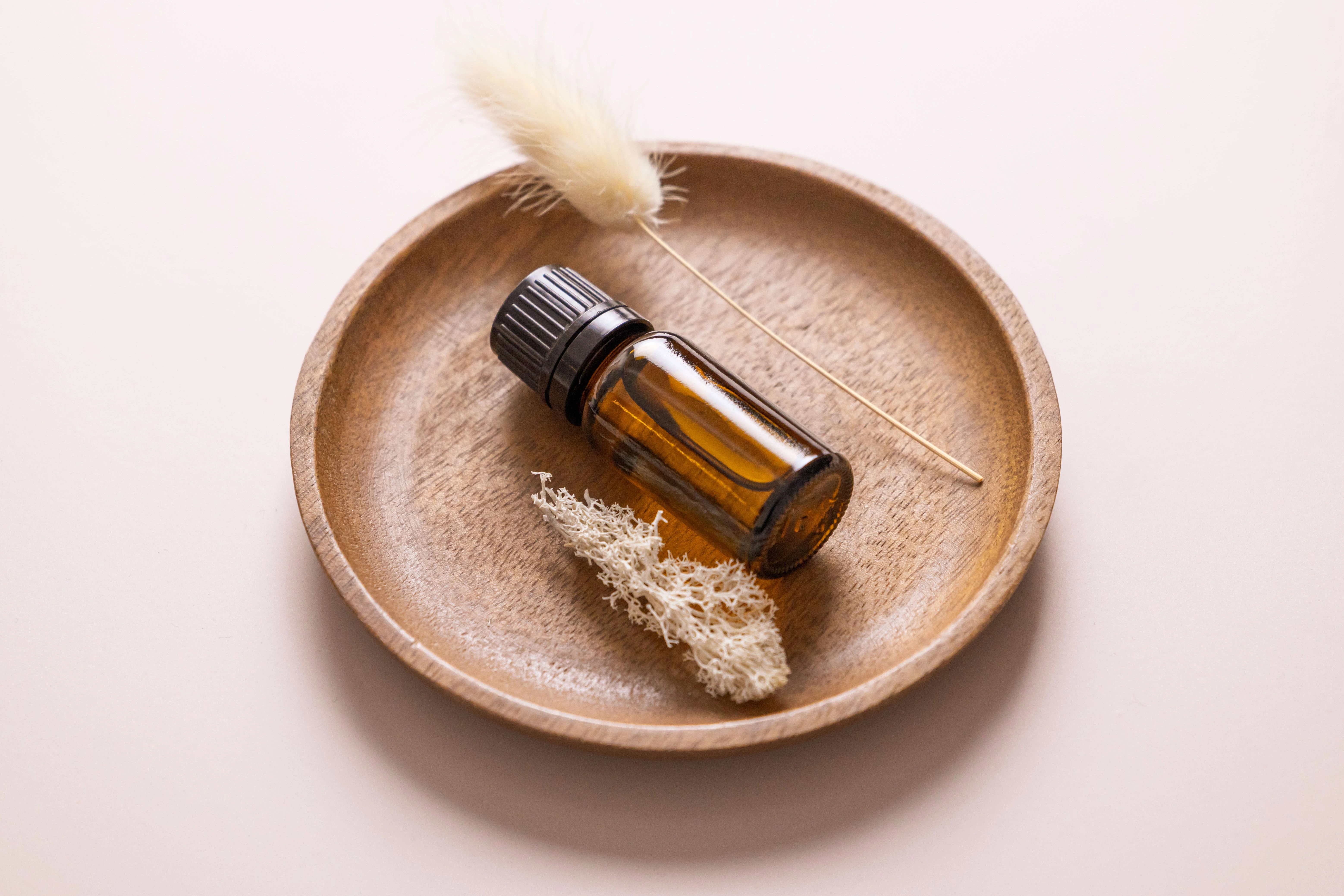 Esență de parfum: ghid, comparație și cum alegi