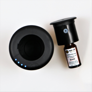 Aparat de odorizare profesional IMKER AromaLUX XS02.AC - cu acumulator (parfum inclus) odorizant auto, odorizant de camera, odorizant birou, difuzor aromaterapie [19]