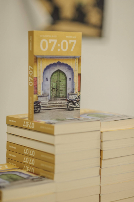 07:07 - Cu sufletul in est [2]