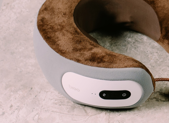 Dispozitiv masaj pentru gat (app Breo pt IOS si Android) [6]