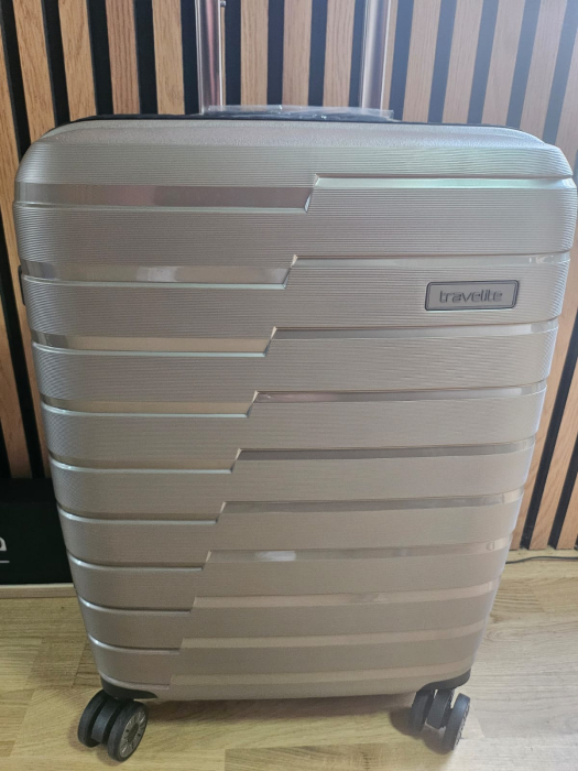 Troler de cabina(S) travelite AIR BASE 4 roti DUBLE 55 CM - S - RESIGILAT [11]