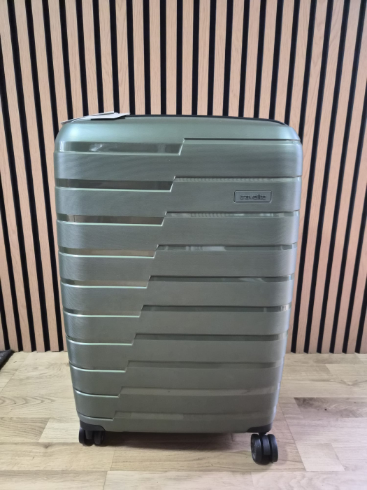 Troler de cala mediu(M) travelite AIR BASE 4 roti spinner 67 x 45 x 27 cm ,verde - RESIGILAT [12]