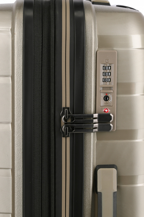 Troler de cala mediu(M) travelite AIR BASE 4 roti spinner 67 x 45 x 27 cm [3]