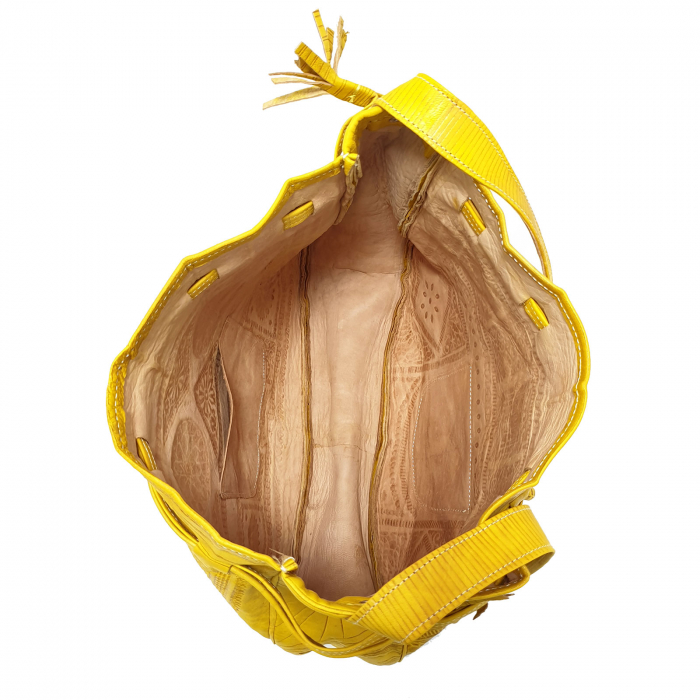 Geantă de umăr bucket marocană din piele, gravată manual, galbenă [4]