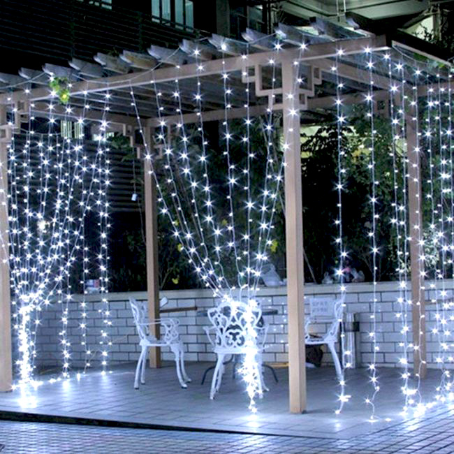 Instalație de Crăciun, perdea luminoasă 3 x 6 metri, fir gros, pentru fațade, diverse culori [3]