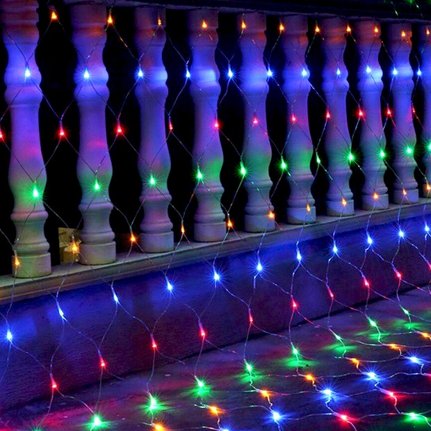 Instalație de Crăciun, plasa 1.5 x 1.5 metri, bec rotund V8, multicolor [2]
