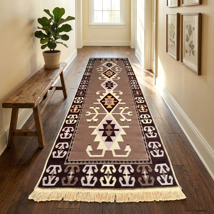 Traversă hol țesută tradițional, 80x300 cm, 2 fețe, romburi kilim, maro cu bej [8]