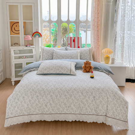 Lenjerii 100% Bumbac - Lenjerie de pat bumbac 100%, 4 piese, model floral delicat, BCP401