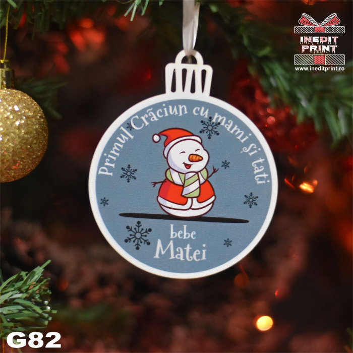 Glob personalizat "Primul Crăciun cu mami si tati" G82 [3]