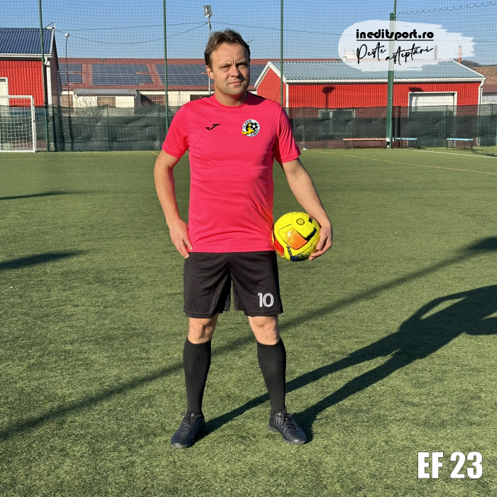 Kit echipament fotbal copii si adulti personalizat PEF23 [4]