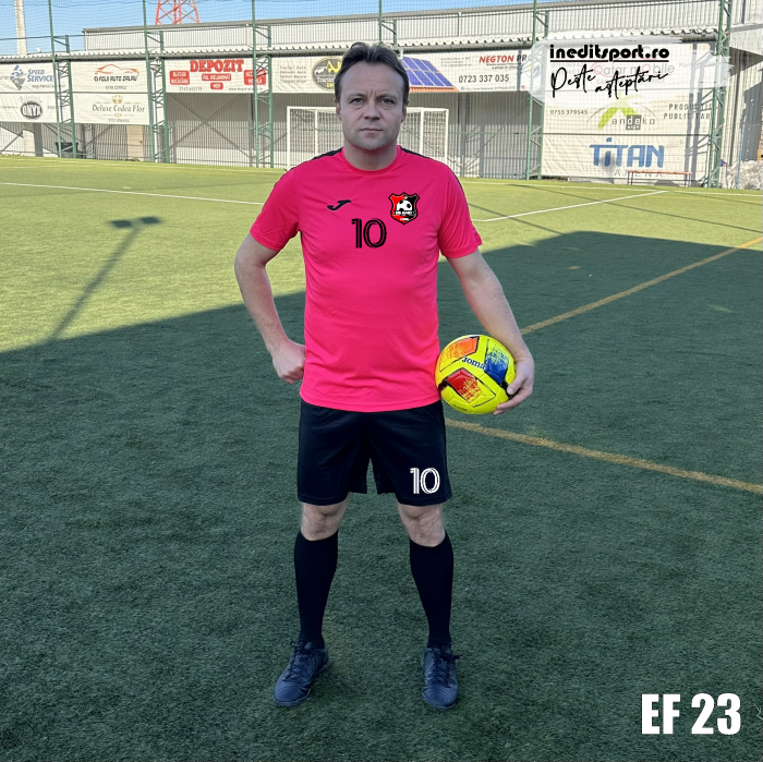 Kit echipament fotbal copii si adulti personalizat PEF23 [8]