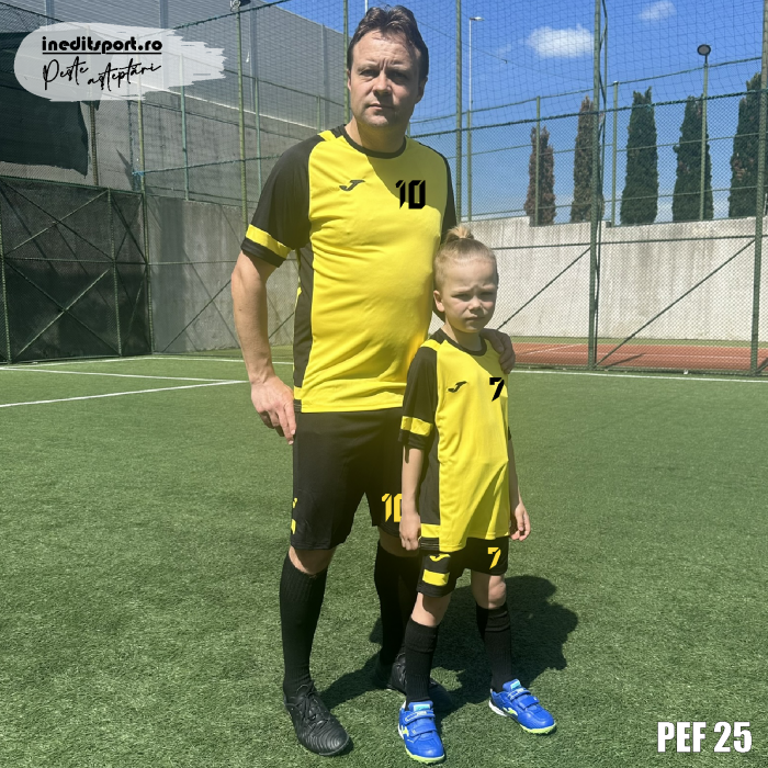 Kit echipament fotbal copii si adulti personalizat PEF25 [4]