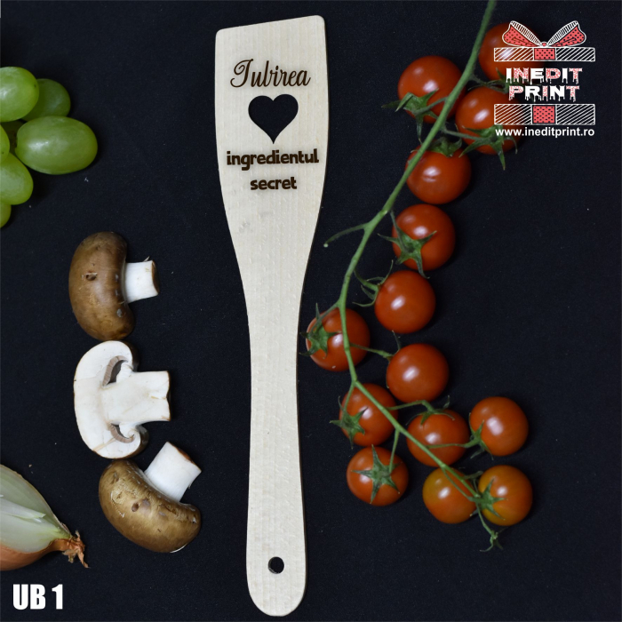 Spatulă cu inimă  personalizată  Ingredientul secret UB1 [2]