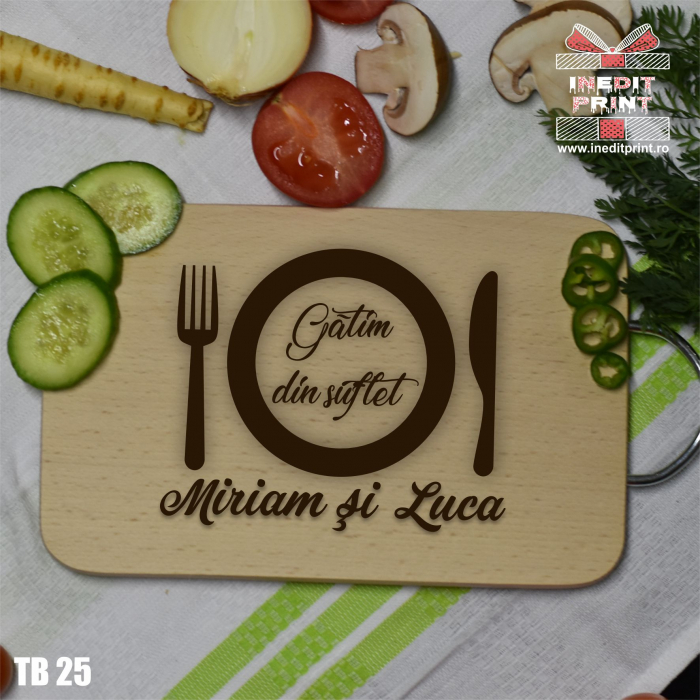 Tocător personalizat cu mâner Gătim din suflet TB25 [2]