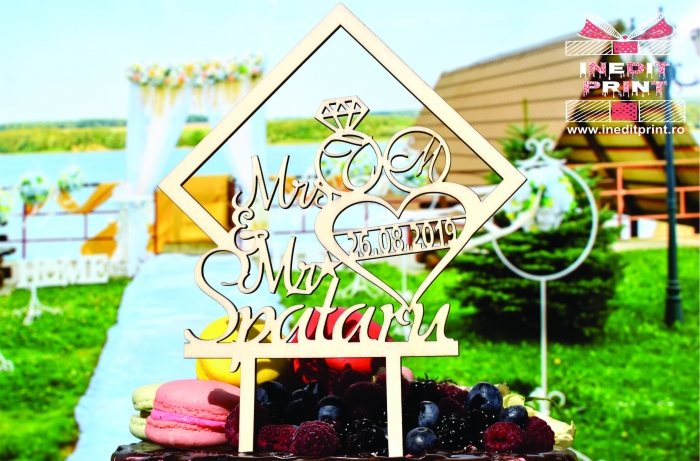 Topper Tort Personalizat Mr&Mrs TC139 [3]