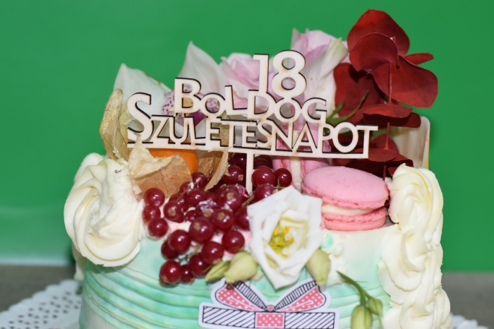 Topper tort Personalizat 18 Boldog Szuletesnapot TC30 [2]