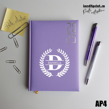 Cadouri - Agenda personalizata 2025 Initiala + Nume AP4