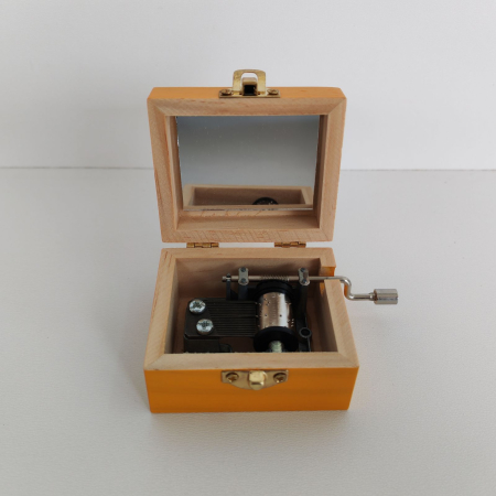 Cutiuta muzicala Romania SVR38 [1]