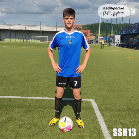 FC Sharks - Echipament fotbal Givova F.C. Sharks SSH13