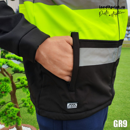 Geaca softshell cu insertii fluorescente GR9 [3]