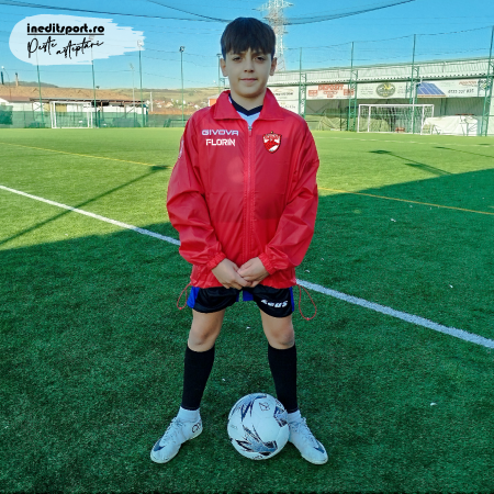 GECI SI JACHETE - Jachetă ploaie GIVOVA RAIN BASICO