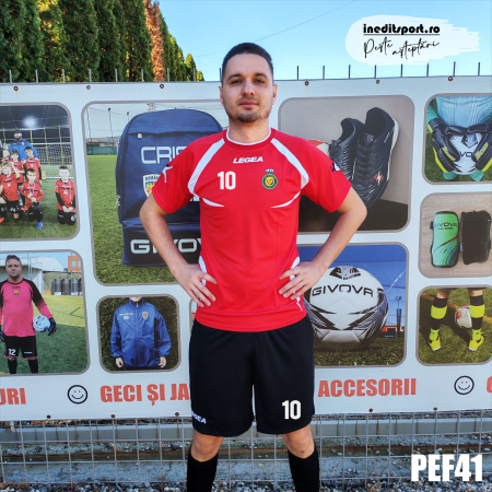 Echipamente de joc - KIT Echipament fotbal copii si adulti personalizat - PEF41