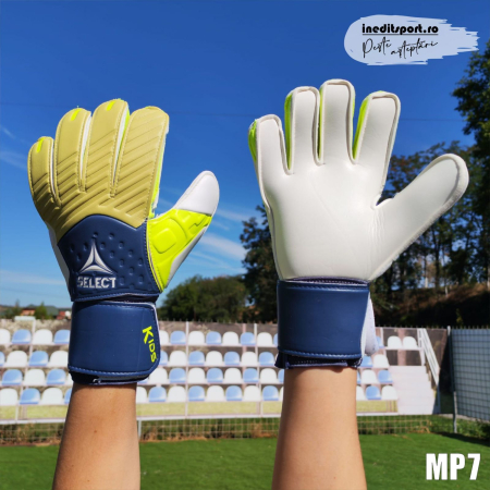 Manusi Portar SELECT  03 YOUTH - MP7 [1]
