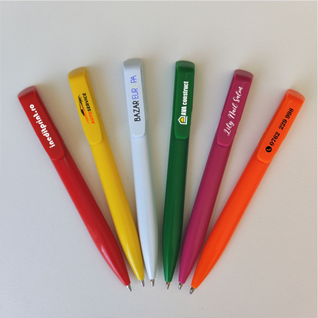 Cadouri - Pix plastic Yatson personalizat