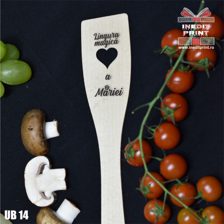 Spatulă cu inimă  personalizată  Magic UB14