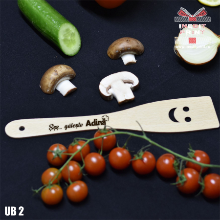 Cadouri - Spatulă cu zâmbet personalizată Gătește  UB2