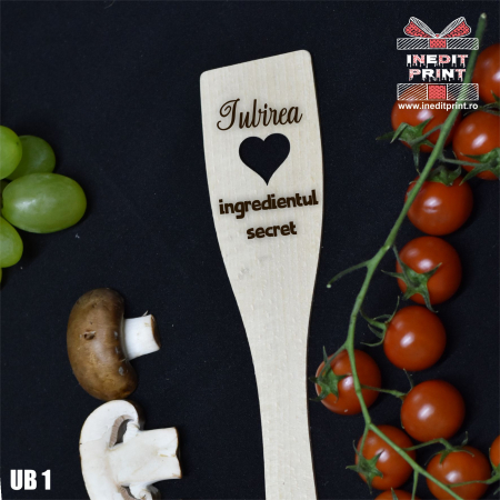 Spatulă cu inimă  personalizată  Ingredientul secret UB1