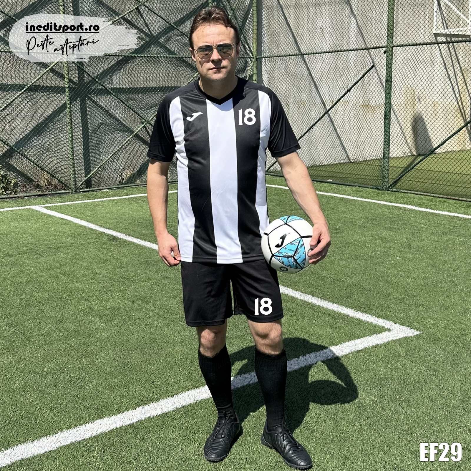 Kit echipament fotbal copii si adulti personalizat PEF29 L, Tricou si sort negru
