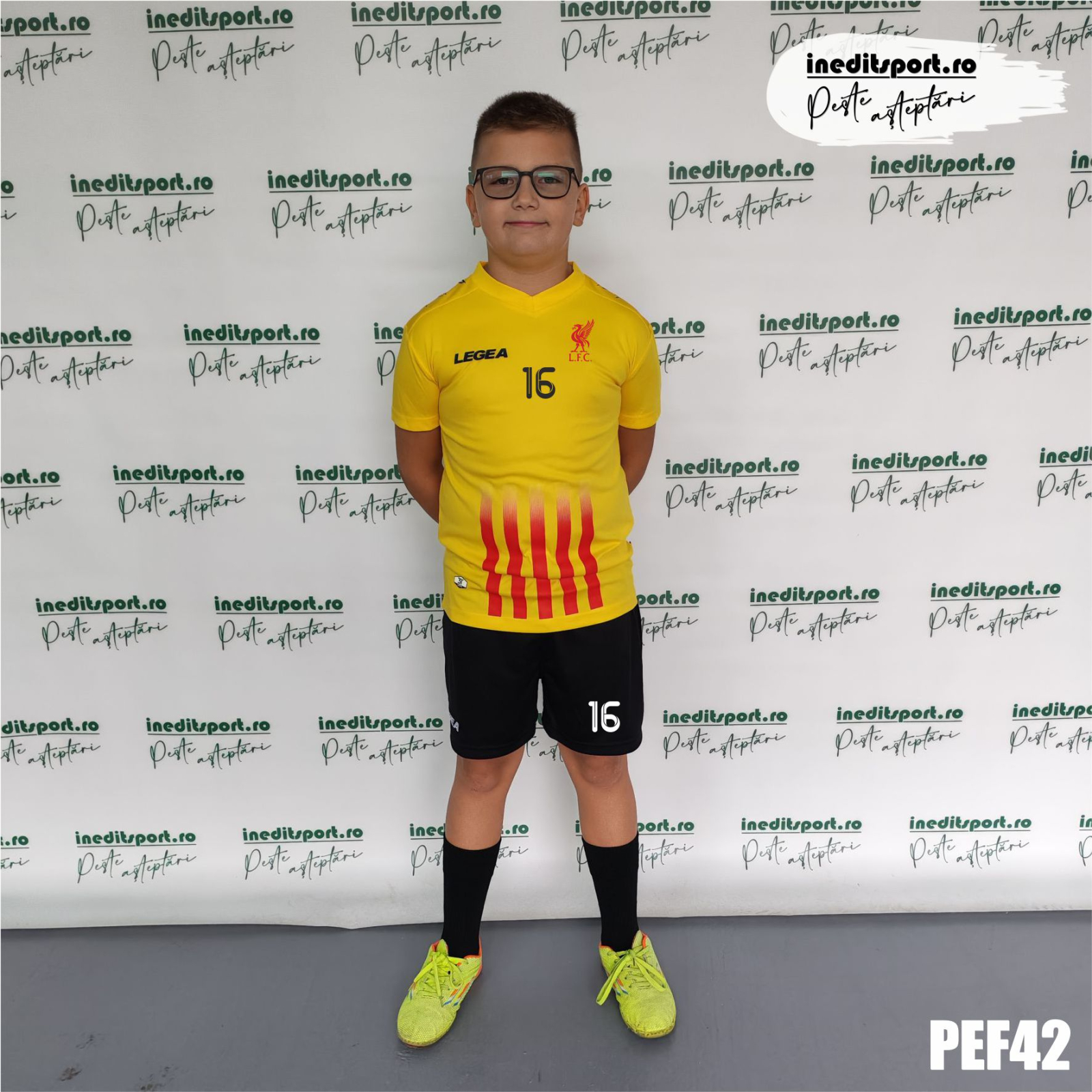 Kit echipament fotbal copii si adulti personalizat- PEF42 S, Galben