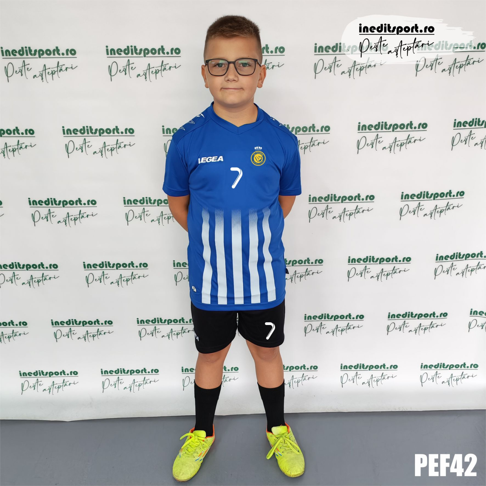 Kit echipament fotbal copii si adulti personalizat- PEF42 S, Albastru