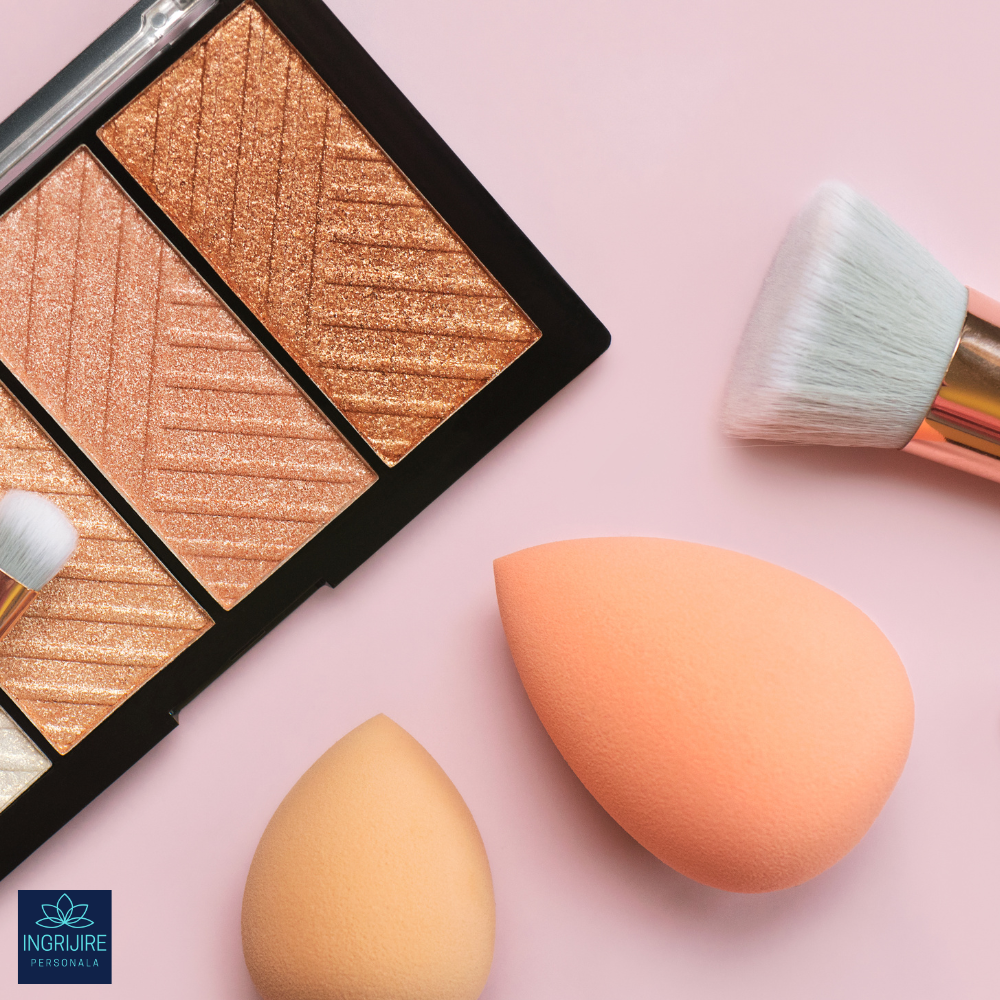 Burete ergonomic si stativ pentru aplicare make-up si creme, beige [12]
