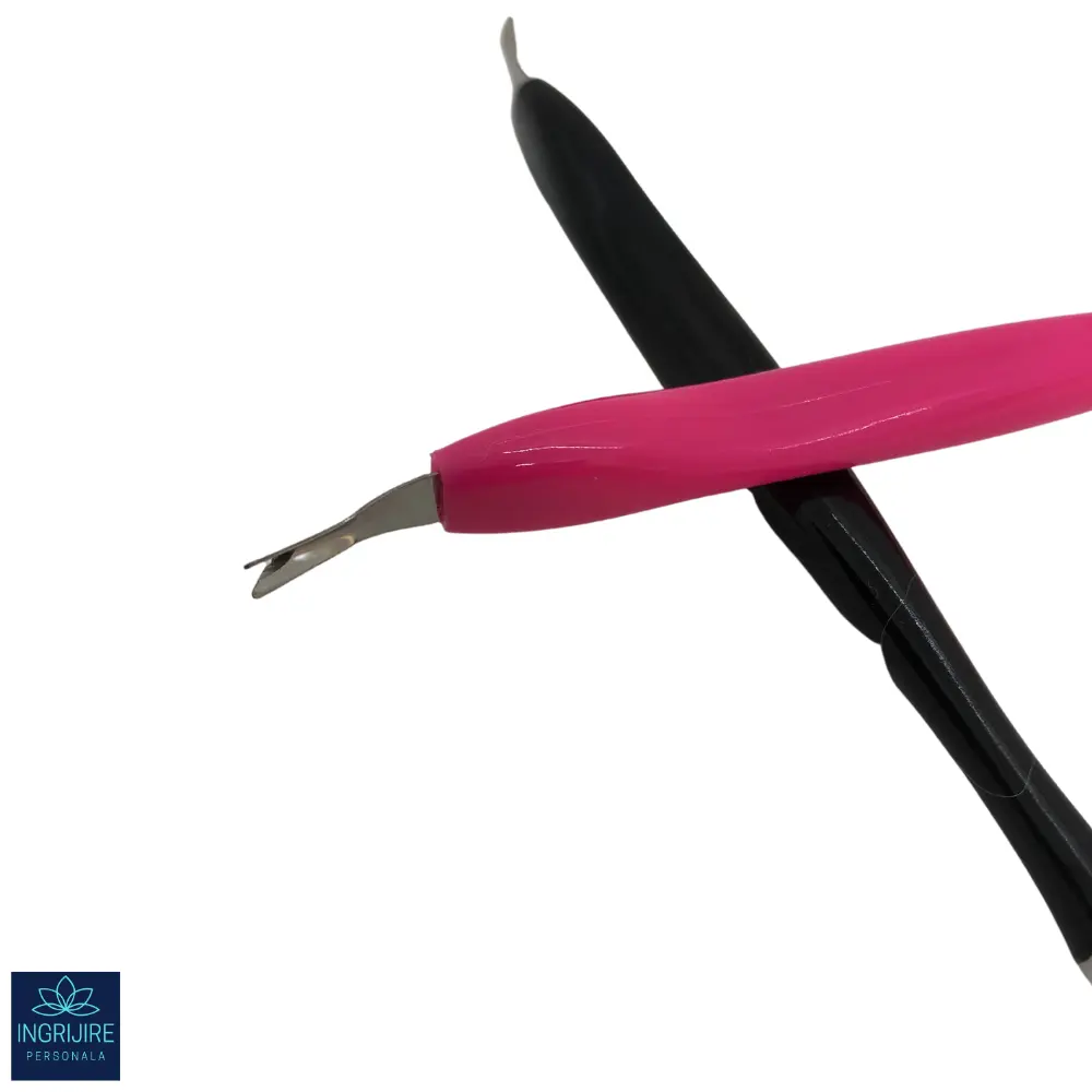 Instrument 2 in 1 impingator si curatare cuticule [3]