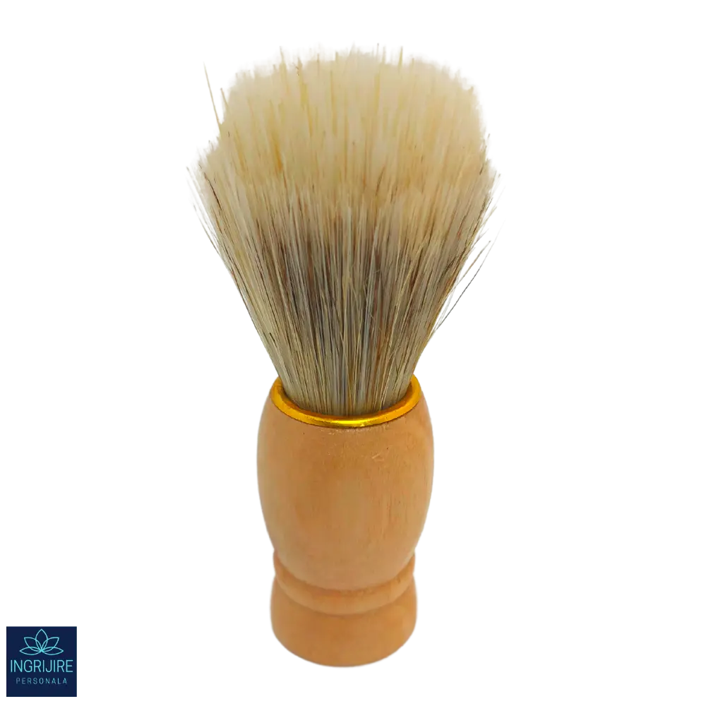 Pamatuf pentru barbierit cu maner din lemn si peri artificiali [1]