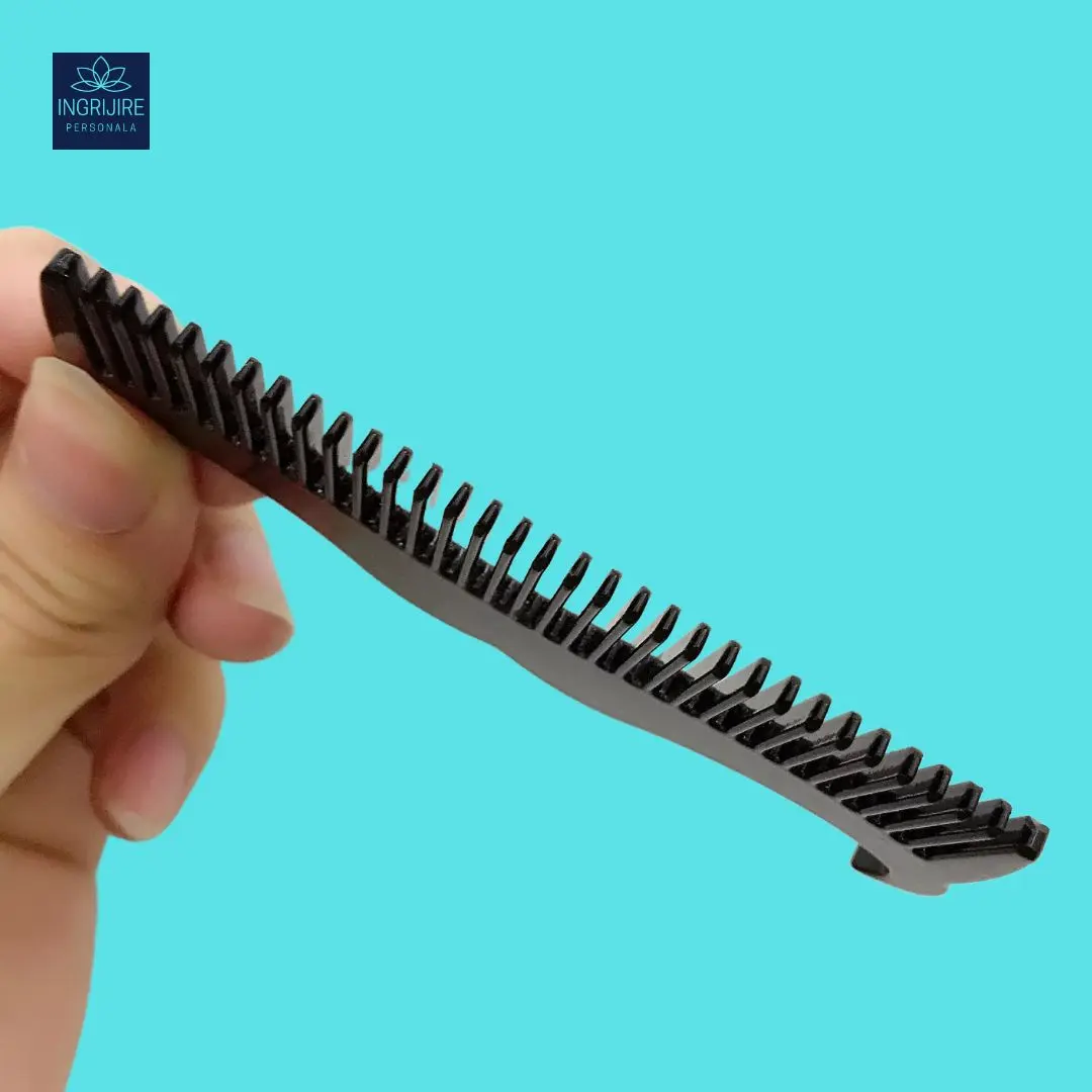 Pieptan mini pentru barba din otel inoxidabil black [5]