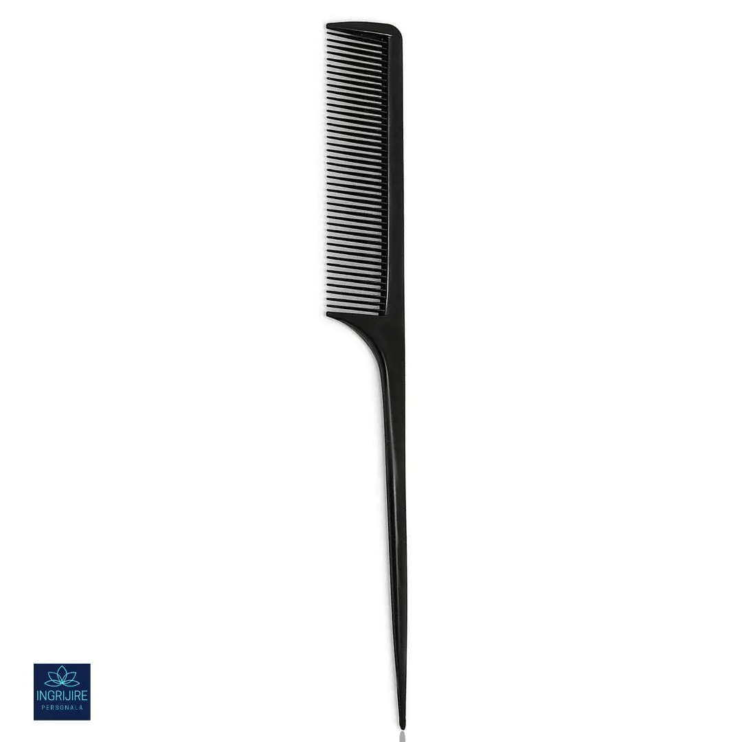 Pieptan pentru frizerie/coafat cu varf din plastic [1]