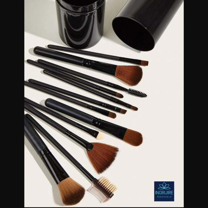 Set 12 pensule Black Elegance, machiaj profesional, cilindru transport [9]