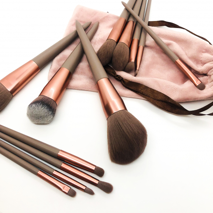 Set 13 pensule ROSE CHOLOLATE, machiaj profesional, husa [2]