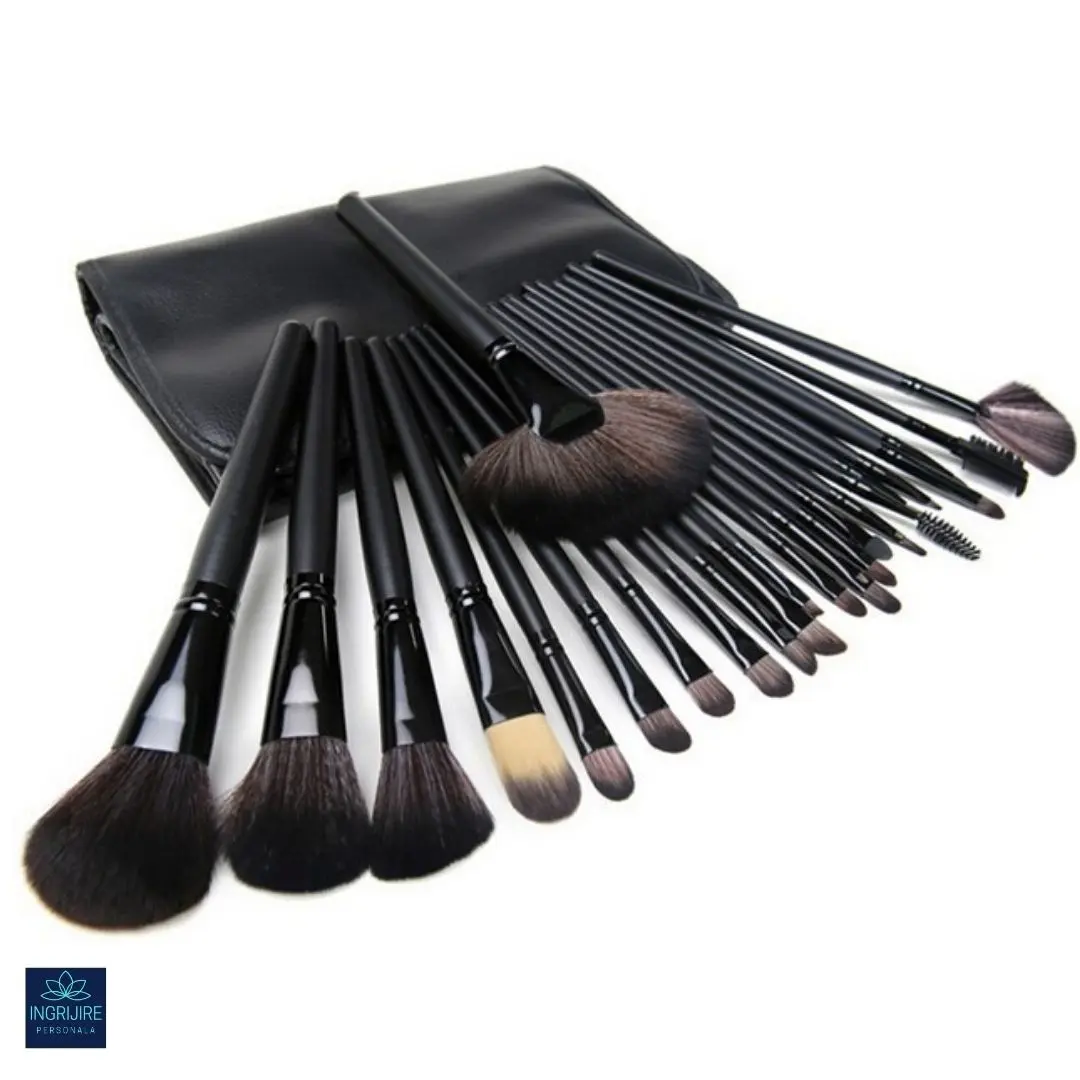 Set 24 pensule machiaj, husa piele ecologica - BLACK [1]